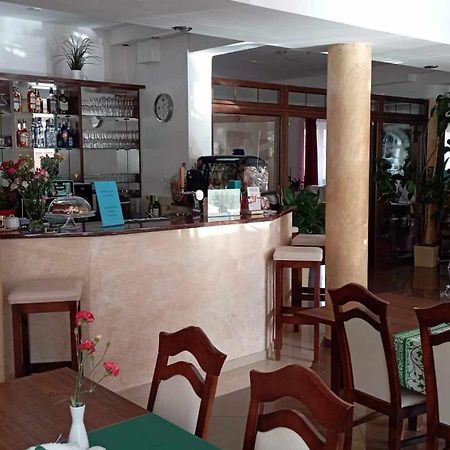 Bed and Breakfast Pasja Сверадув-Здруй Экстерьер фото