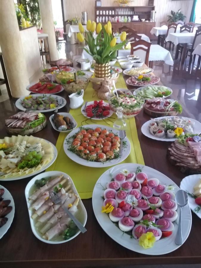 Bed and Breakfast Pasja Сверадув-Здруй Экстерьер фото